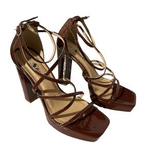 SHEIN 8.5 Strappy Faux Brown Patent Leather Square Toe Platform Sandal